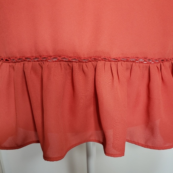 a.n.a. EUC Gorgeous Formal or Casual Blouse, - Picture 3 of 4